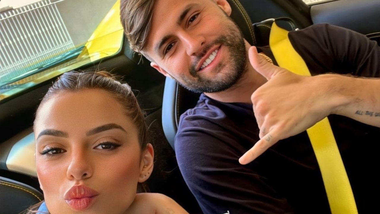 Key Alves Posa Rezende E Se Declara Ao Influencer Coluna Mariana