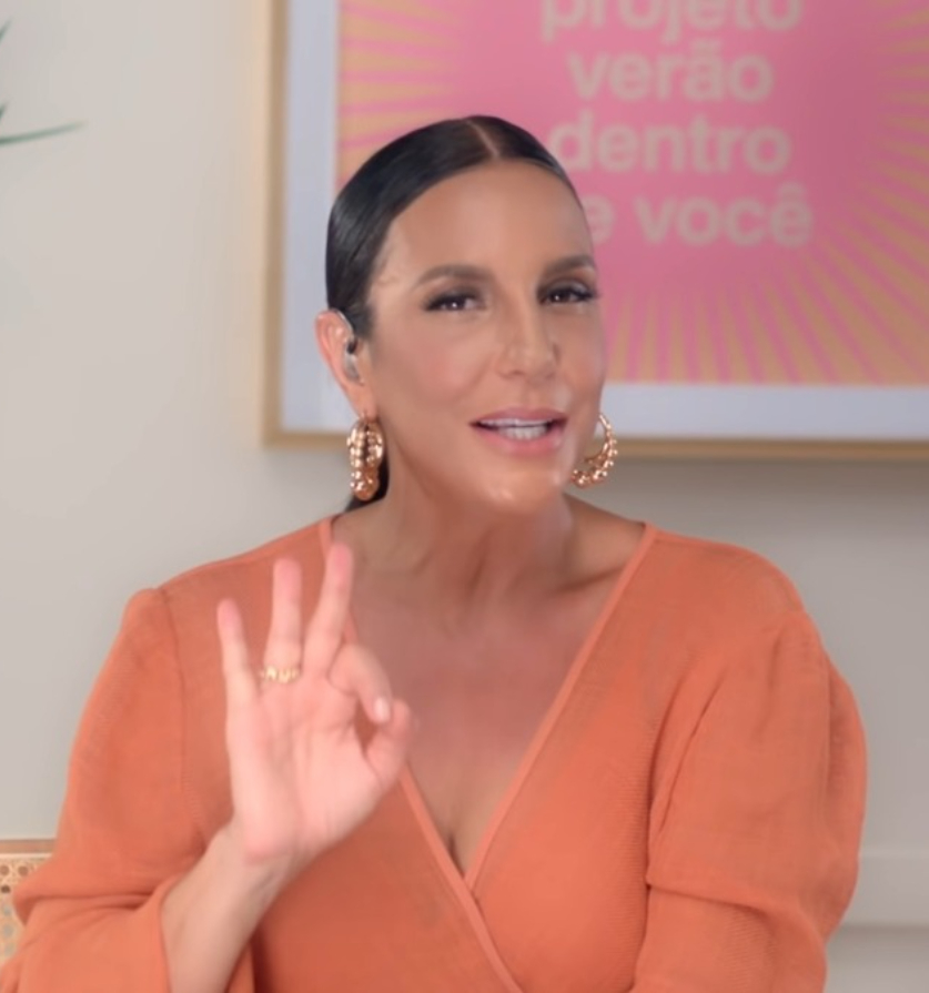 Globo Bate O Martelo E Ivete Sangalo Estreia Como Apresentadora De Reality Famosos Em Off