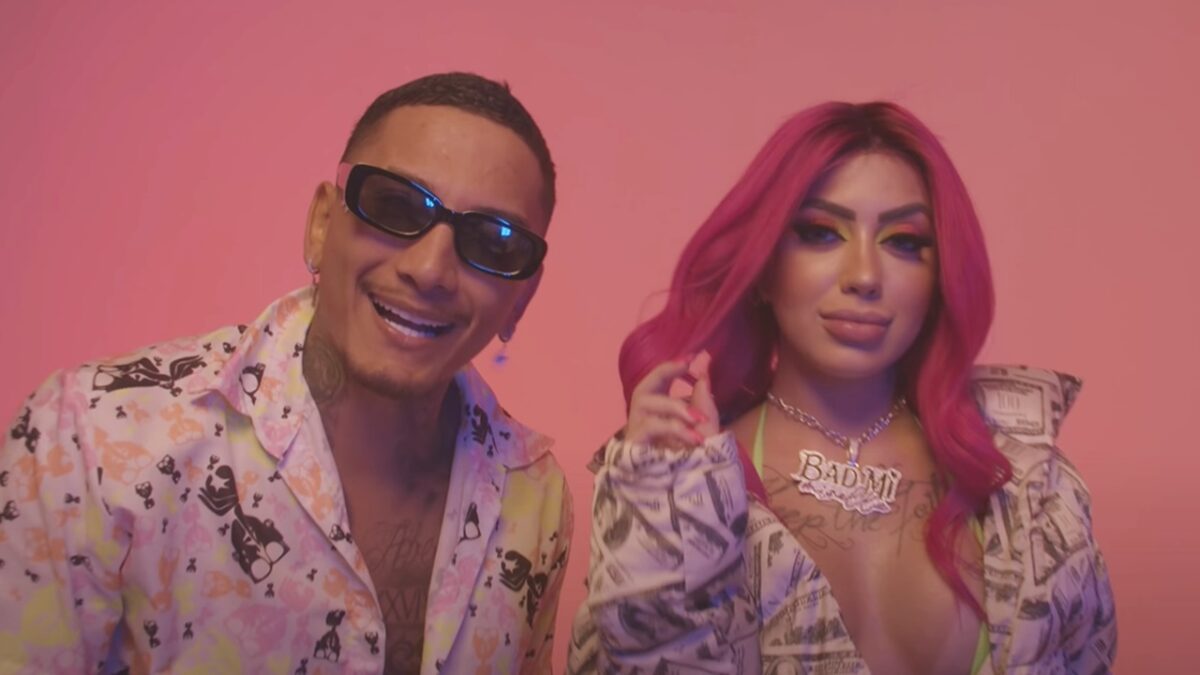 Mc Mirella Se Aproveita De Polêmica E Lança Clipe Com Dynho Alves Famosos Em Off 3168