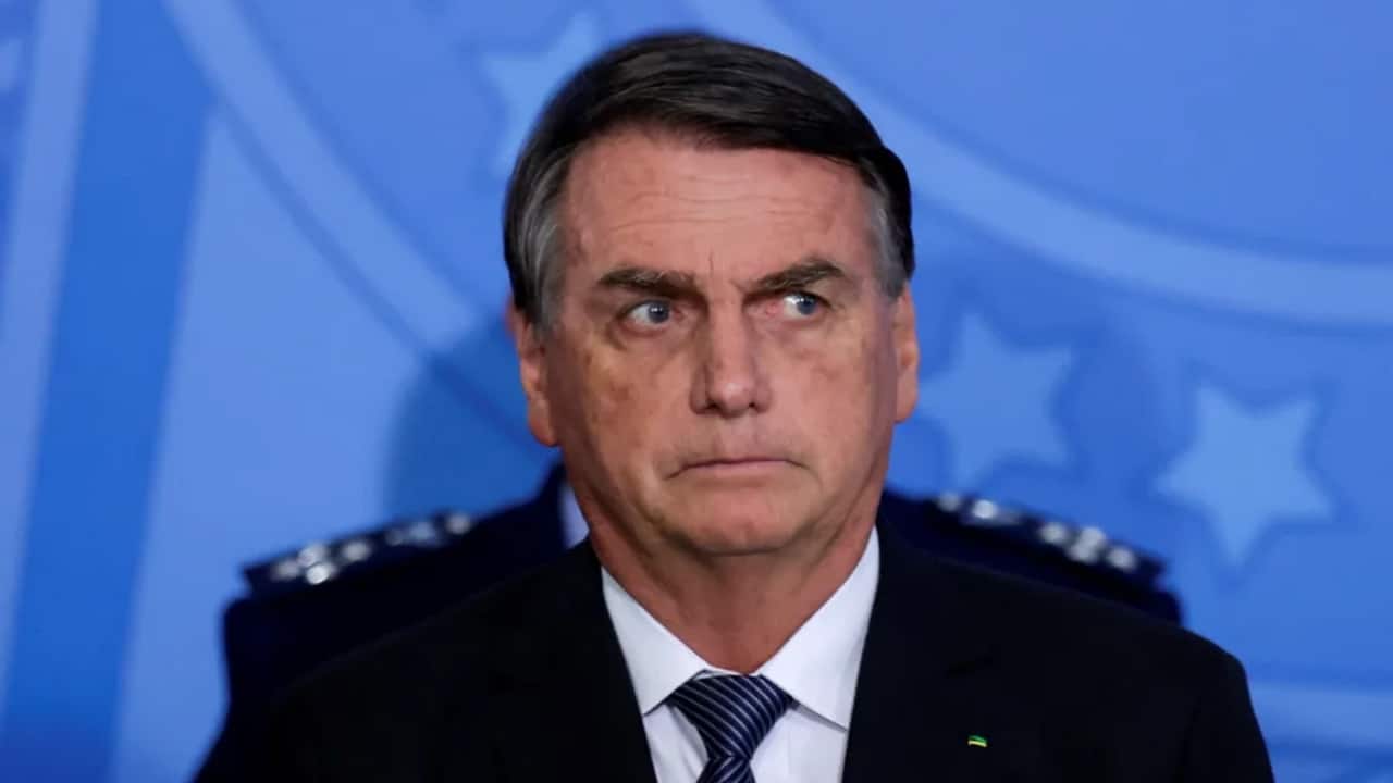 Polícia Federal Diz Que Bolsonaro Cometeu Crime Ao Propagar Fake News Política Em Off 7678