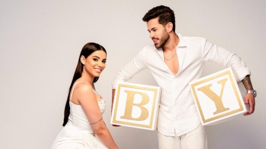 Key-Alves-surpreende-ao-anunciar-gravidez-de-cantor-sertanejo (1)