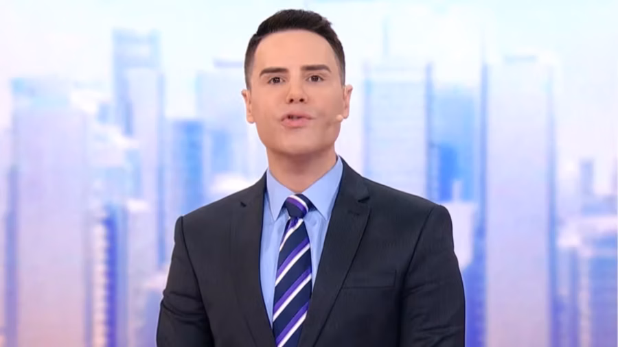 luiz-bacci-alo-voce-audiencia-foto-reproducao-sbt-tvpop-r6rraxal8i26uwvrib59y853rntekiep7jm3nvviu8 (1)